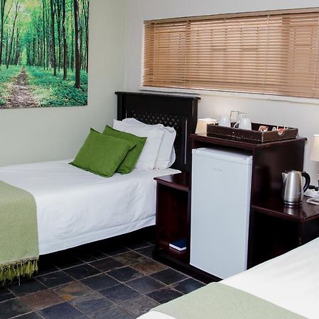 85 Ehmke Guesthouse Mbombela Kültér fotó