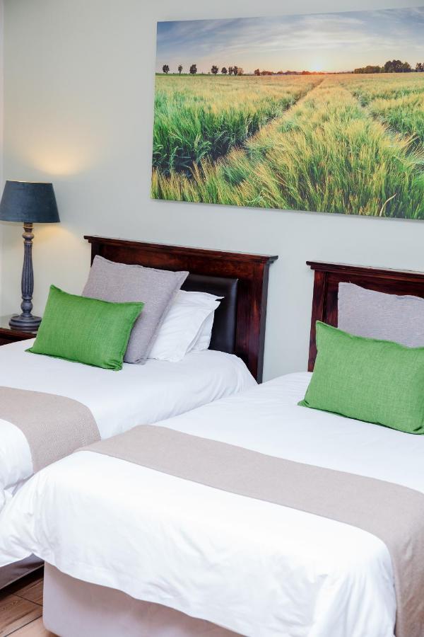 85 Ehmke Guesthouse Mbombela Kültér fotó