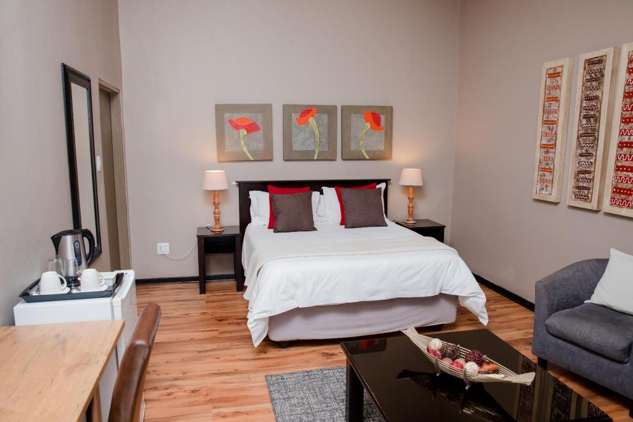 85 Ehmke Guesthouse Mbombela Kültér fotó
